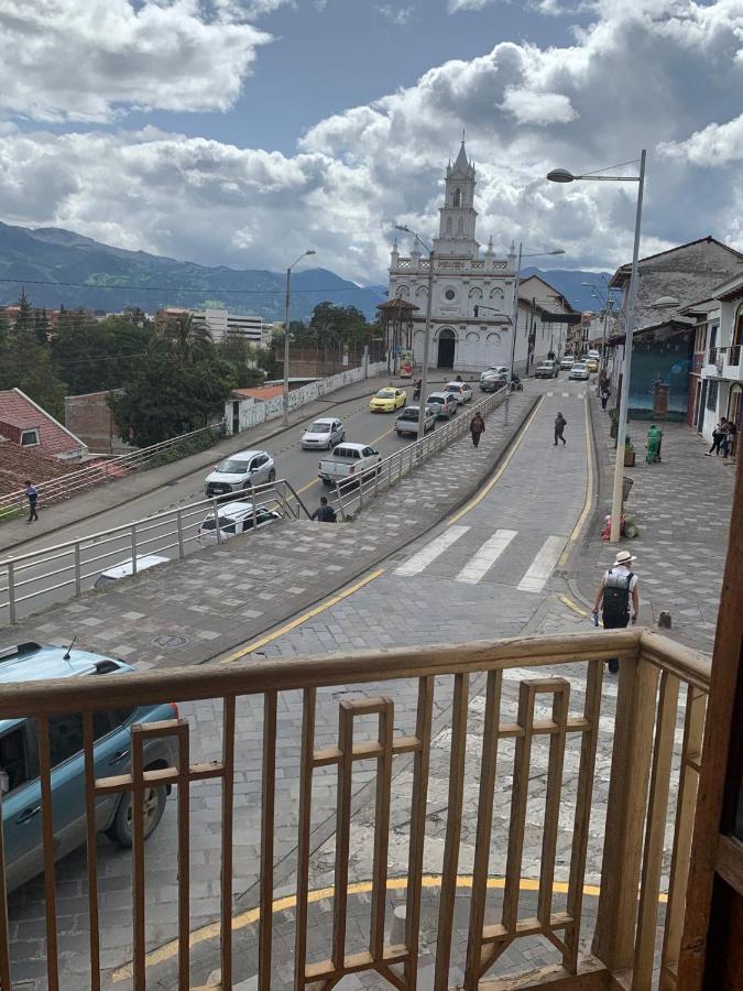 Hostel Santa Canela Cuenca Esterno foto